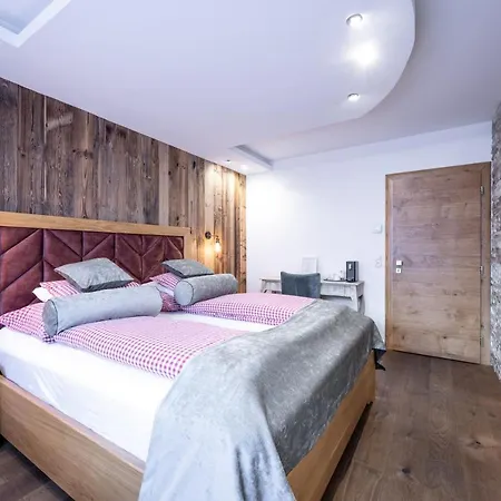 Ambach Guest house 3*