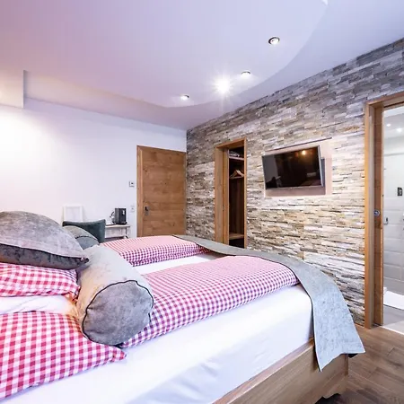 Ambach Guest house 3*