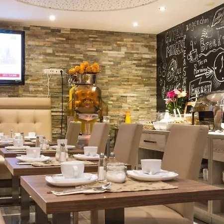 阿姆巴赫别墅旅馆 3* 厄茨