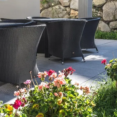 Ambach Guest house