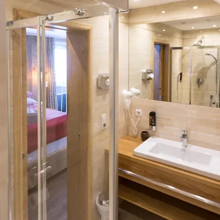 Ambach Guest house 3*
