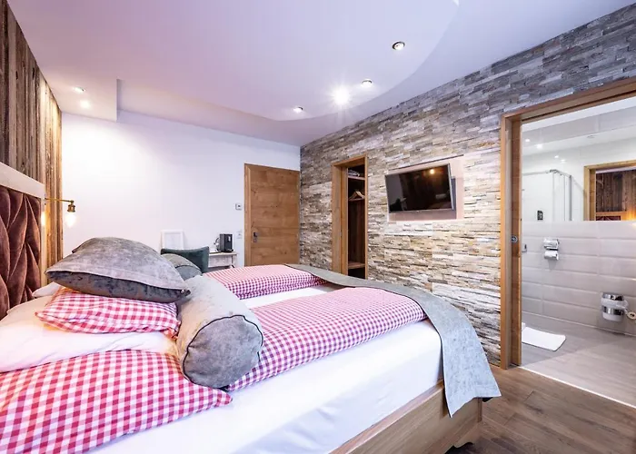 Ambach 게스트하우스 3*